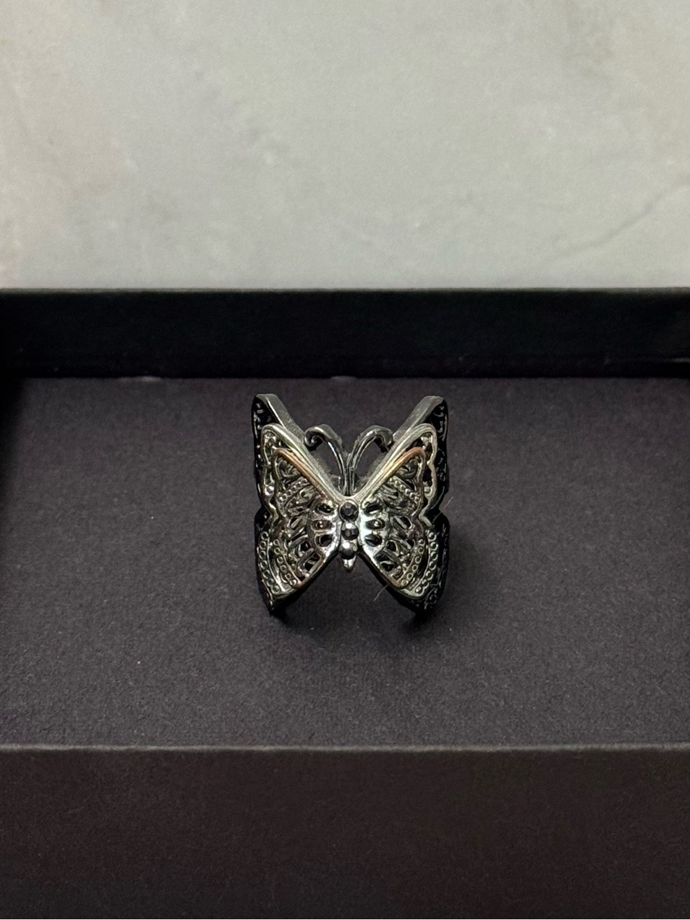 Vintage Inspired Multi Color Metal Butterfly Ring wt Black Faux Gems Size 7.5